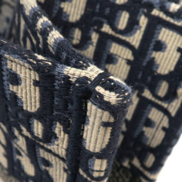 Christian Dior Book Tote Bag Medium - Picture 8 of 9